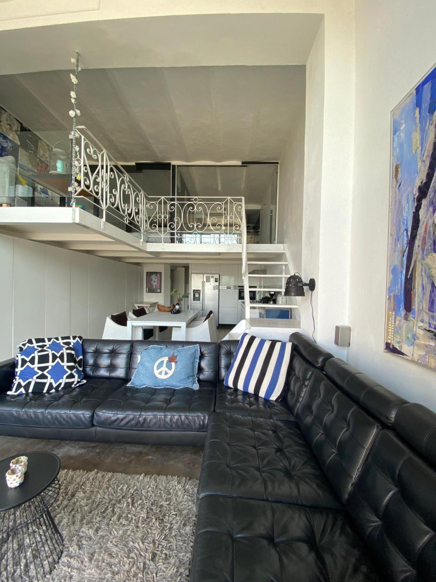 Nirvana Loft *