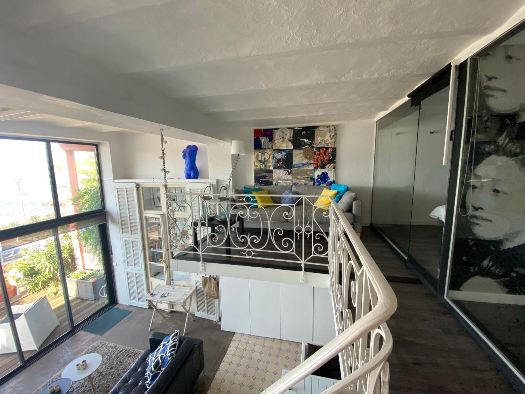 Nirvana Loft