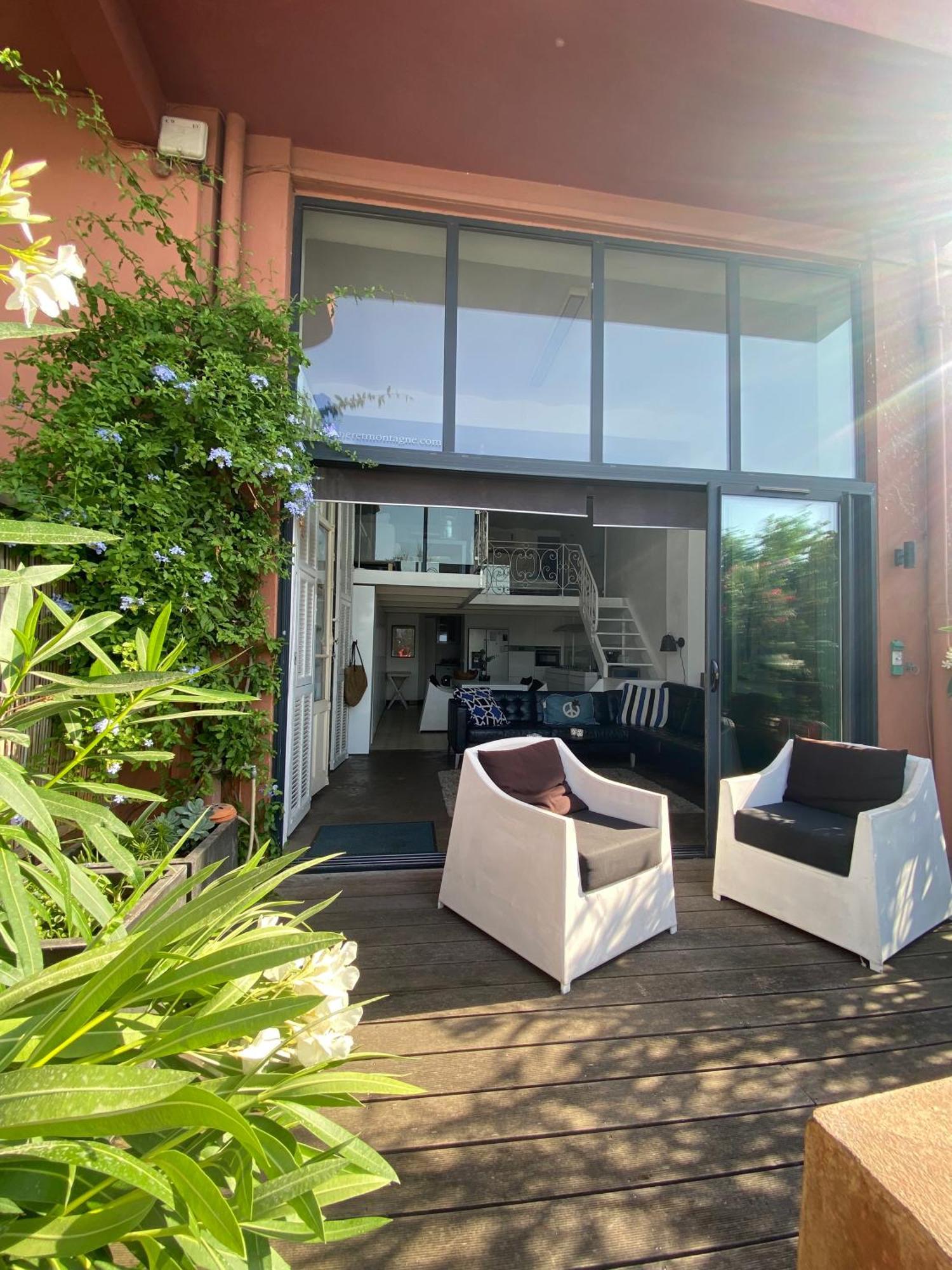 Nirvana Loft *